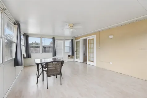 6917 Oakcrest Way Zephyrhills FL 33542