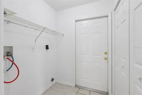 6917 Oakcrest Way Zephyrhills FL 33542