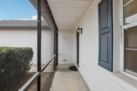 6917 Oakcrest Way Zephyrhills FL 33542