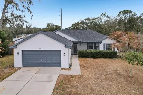 6917 Oakcrest Way Zephyrhills FL 33542