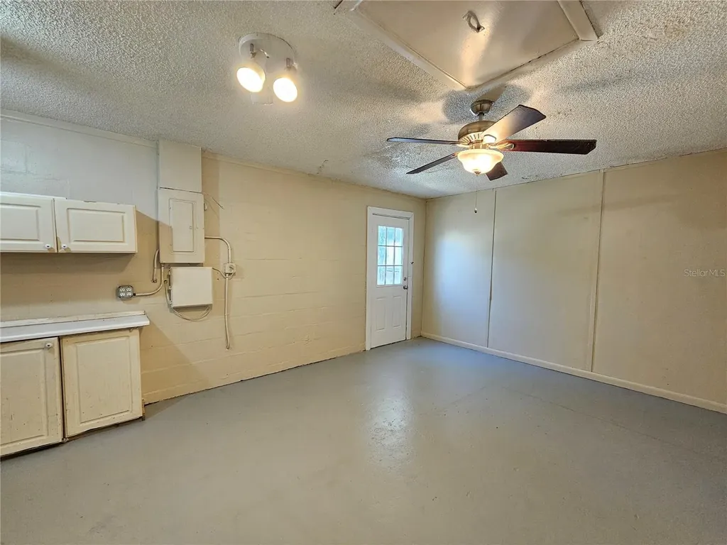6324 Lomand Avenue New Port Richey FL 34653