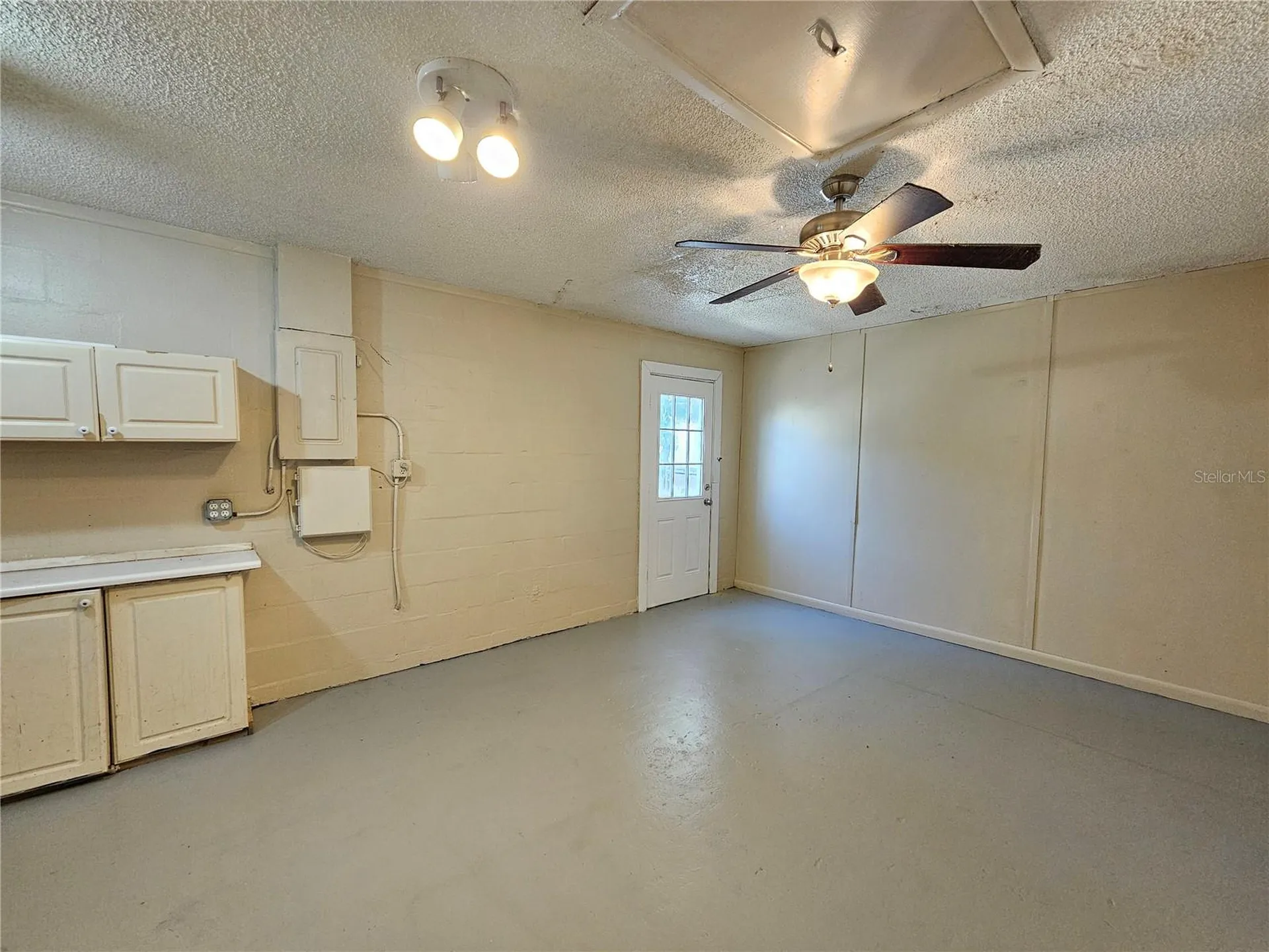 6324 Lomand Avenue New Port Richey FL 34653