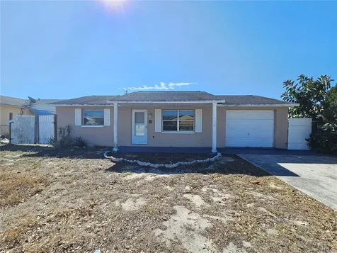 6324 Lomand Avenue New Port Richey FL 34653