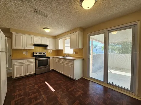 6324 Lomand Avenue New Port Richey FL 34653