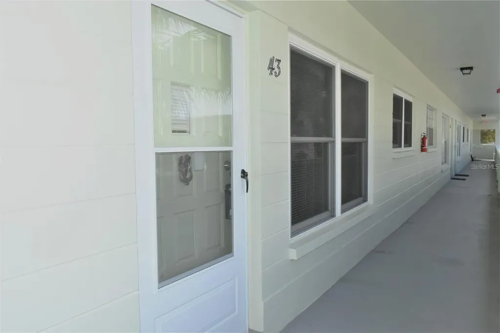 2385 Tahitian Lane Clearwater FL 33763