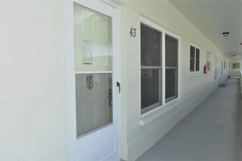 2385 Tahitian Lane Clearwater FL 33763