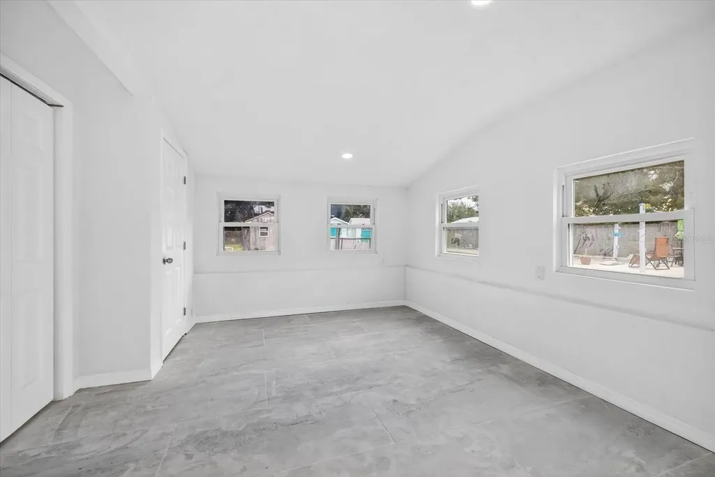 5801 Magnolia Street N St Petersburg FL 33703