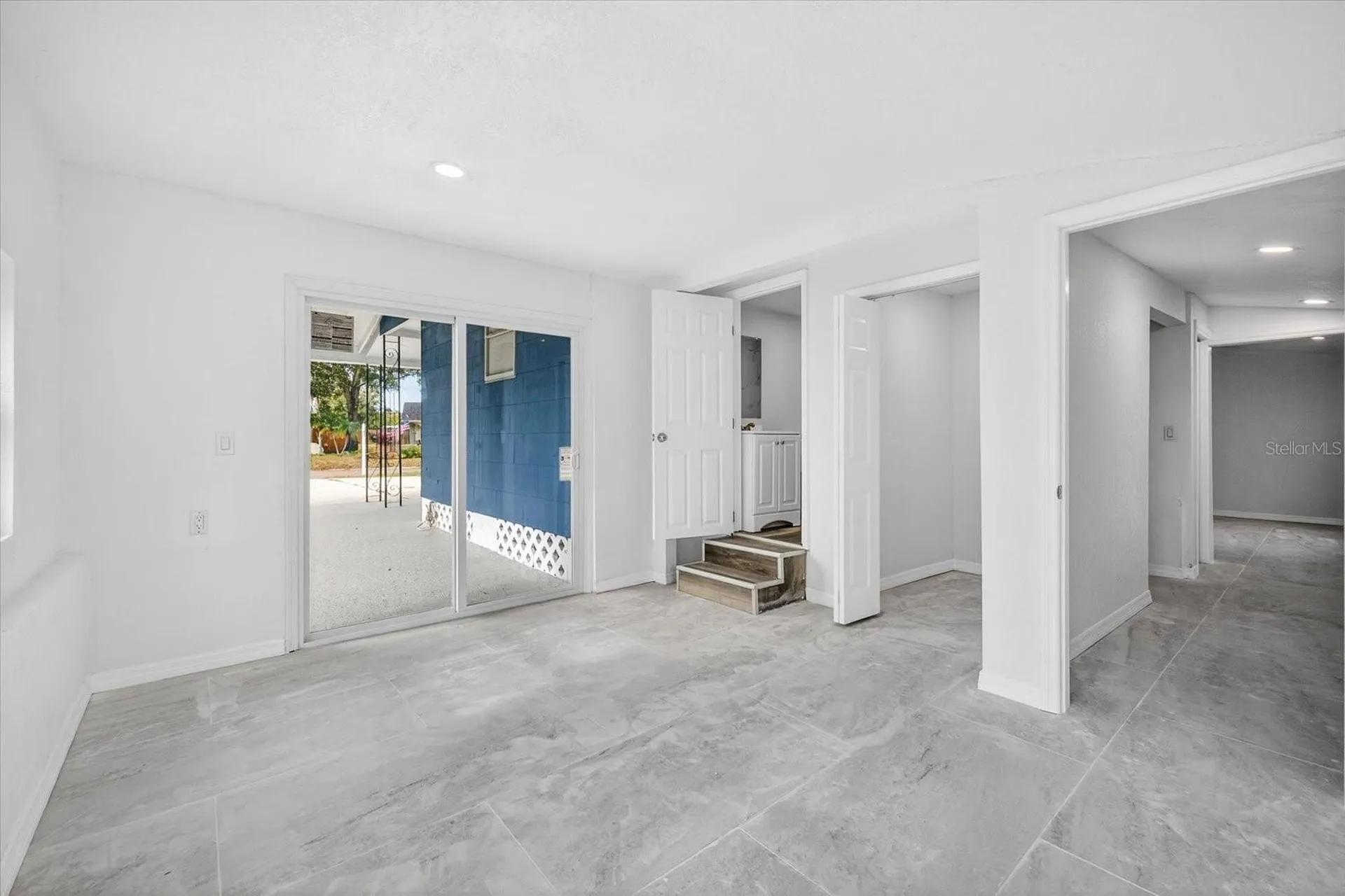 5801 Magnolia Street N St Petersburg FL 33703