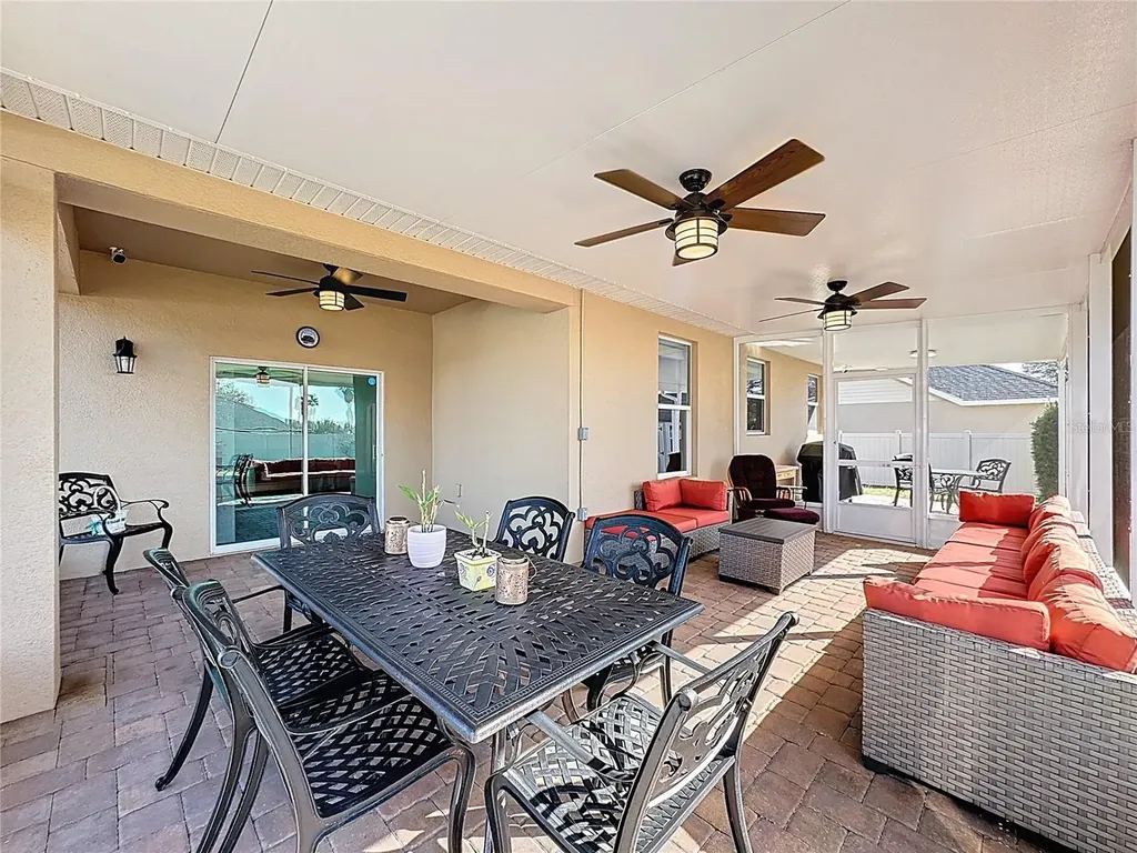 13000 Yale Bluff Drive Grand Island FL 32735