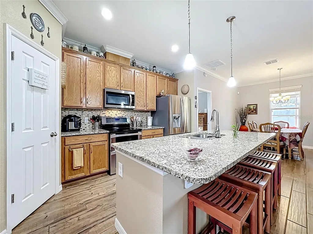 13000 Yale Bluff Drive Grand Island FL 32735