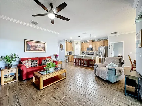 13000 Yale Bluff Drive Grand Island FL 32735
