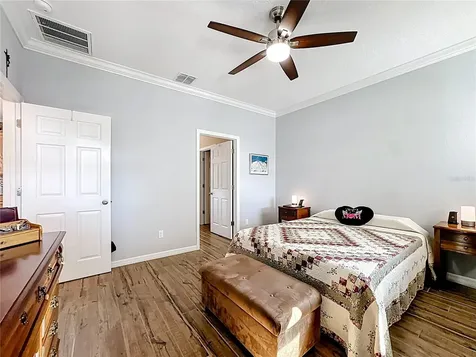 13000 Yale Bluff Drive Grand Island FL 32735