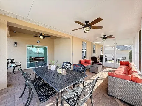 13000 Yale Bluff Drive Grand Island FL 32735