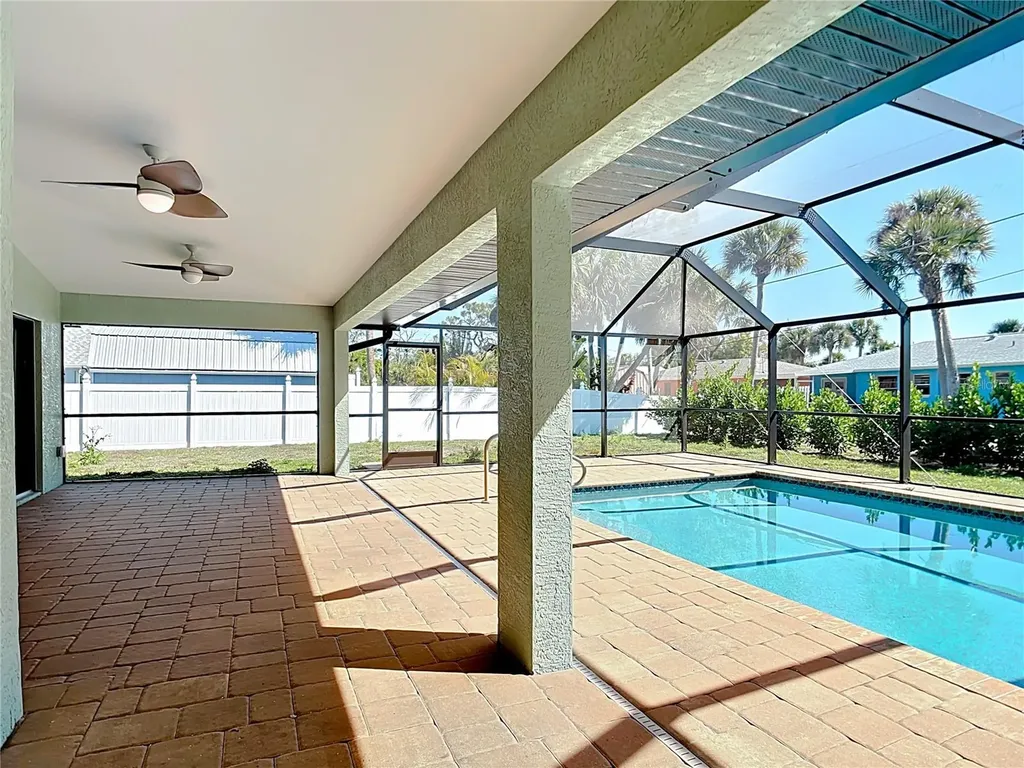 540 Alabama Avenue Englewood FL 34223