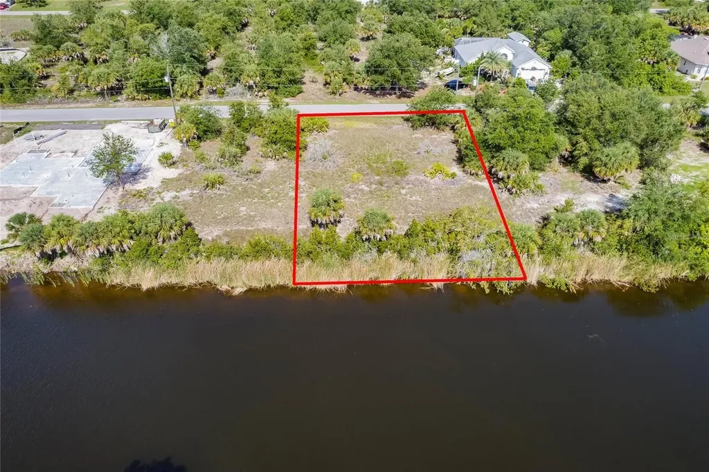 9508 President Circle Port Charlotte FL 33981