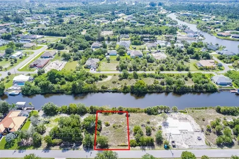 9508 President Circle Port Charlotte FL 33981