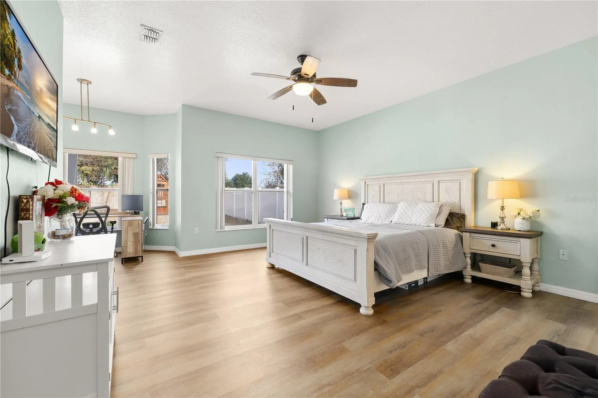 1831 Windward Oaks Court Kissimmee FL 34746