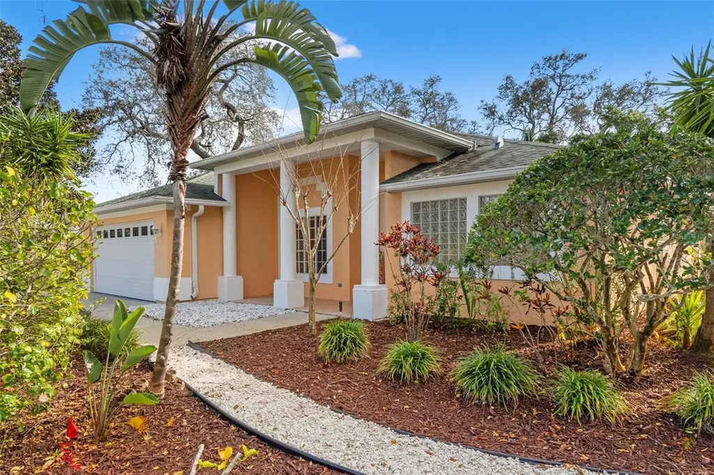 958 Ridgewood Terrace Tarpon Springs FL 34689