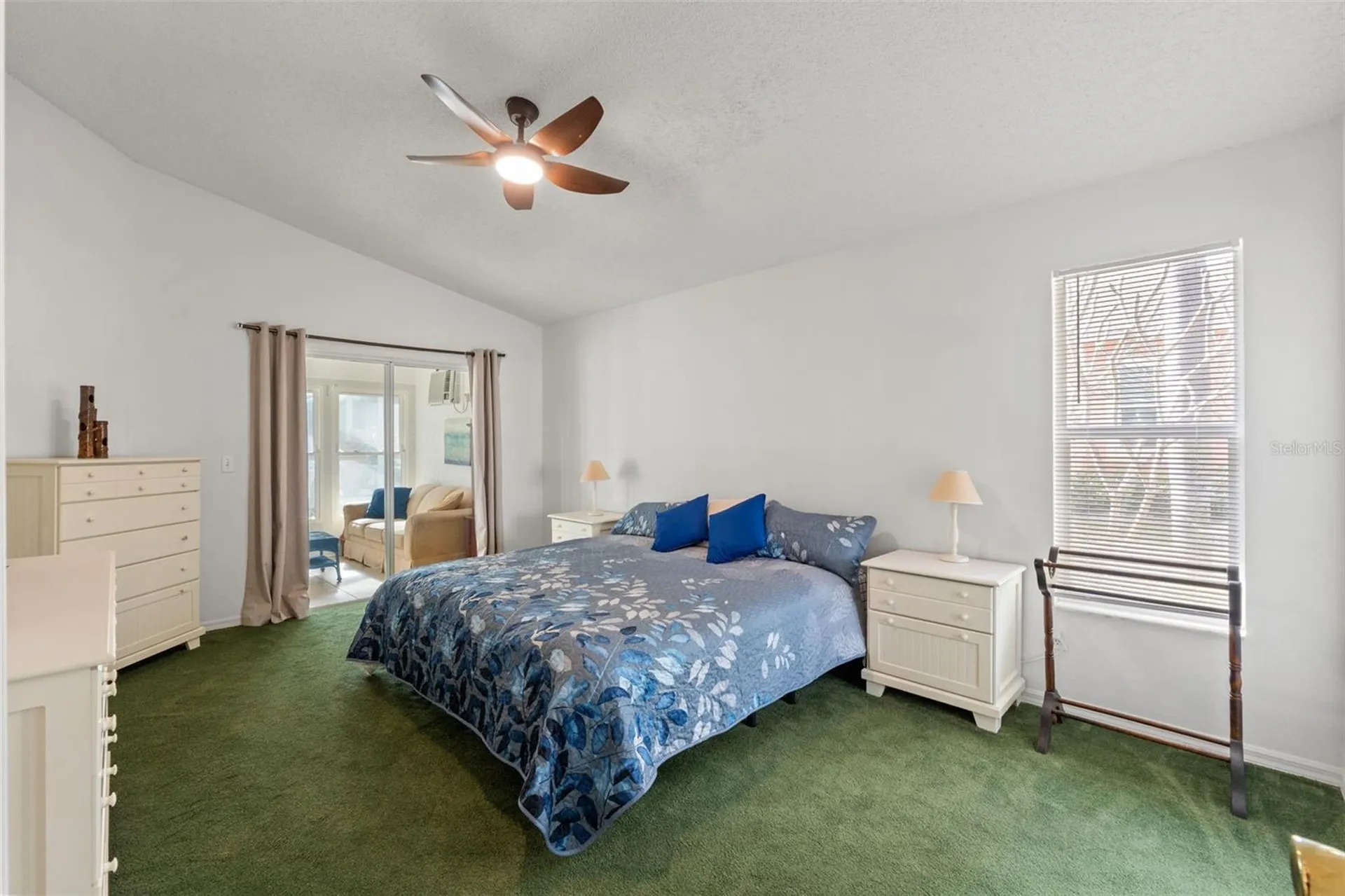 958 Ridgewood Terrace Tarpon Springs FL 34689