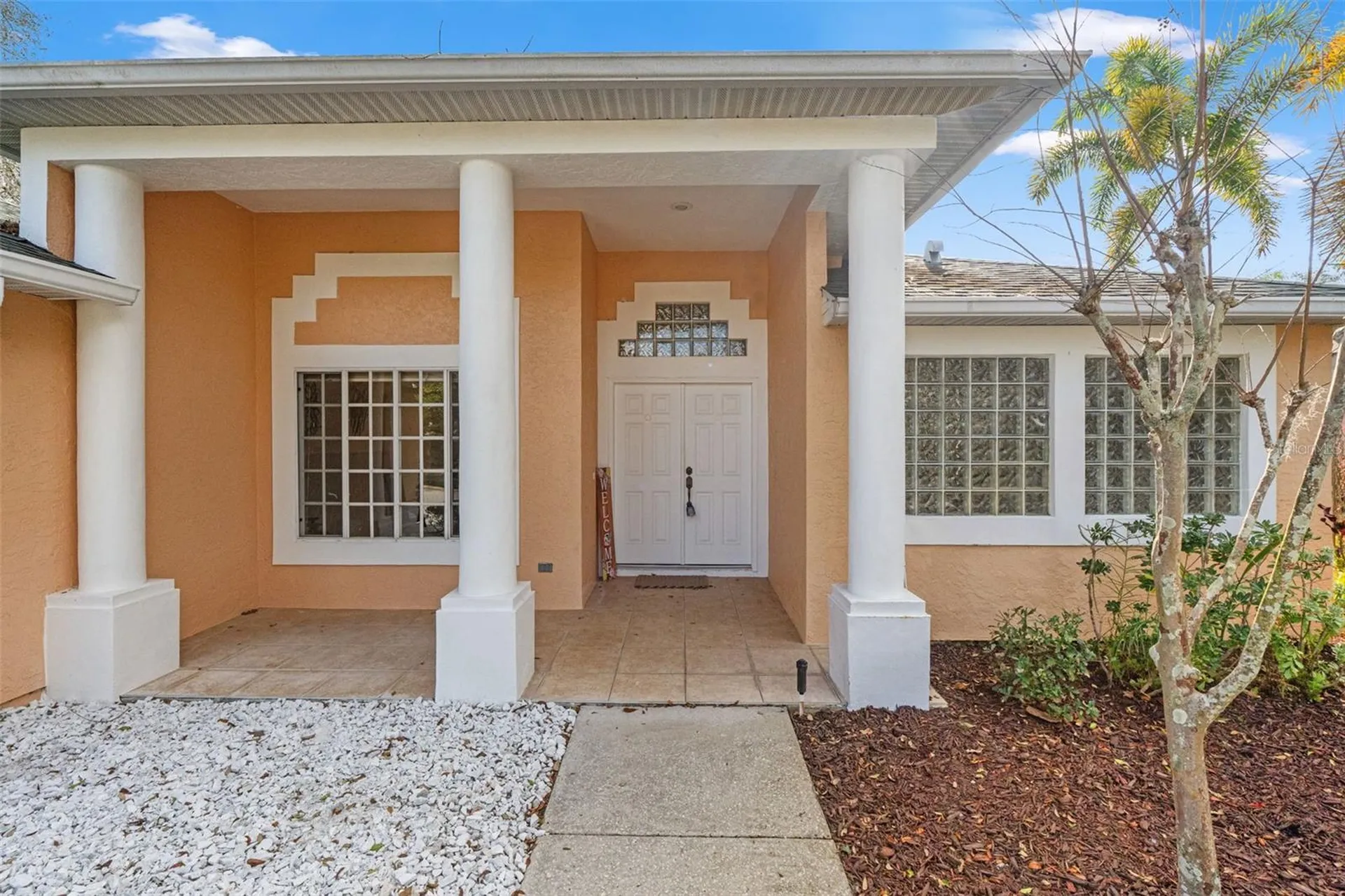 958 Ridgewood Terrace Tarpon Springs FL 34689