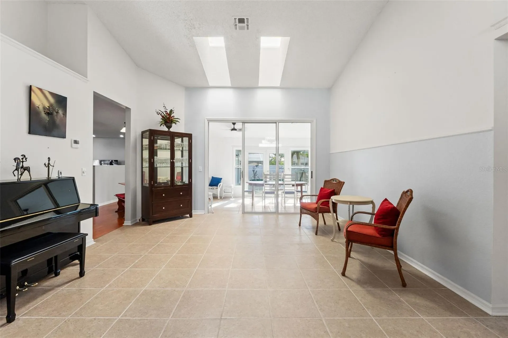 958 Ridgewood Terrace Tarpon Springs FL 34689