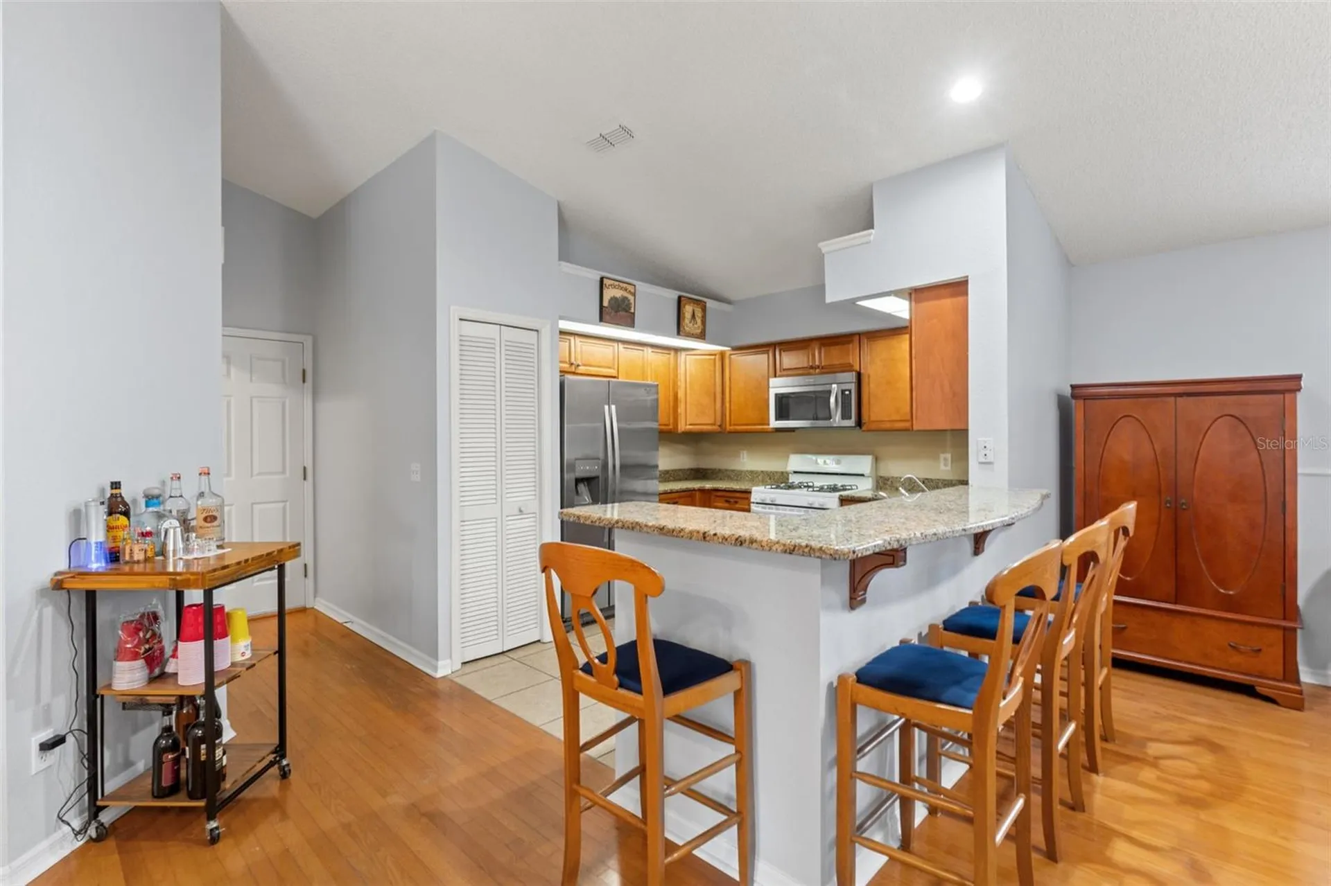 958 Ridgewood Terrace Tarpon Springs FL 34689