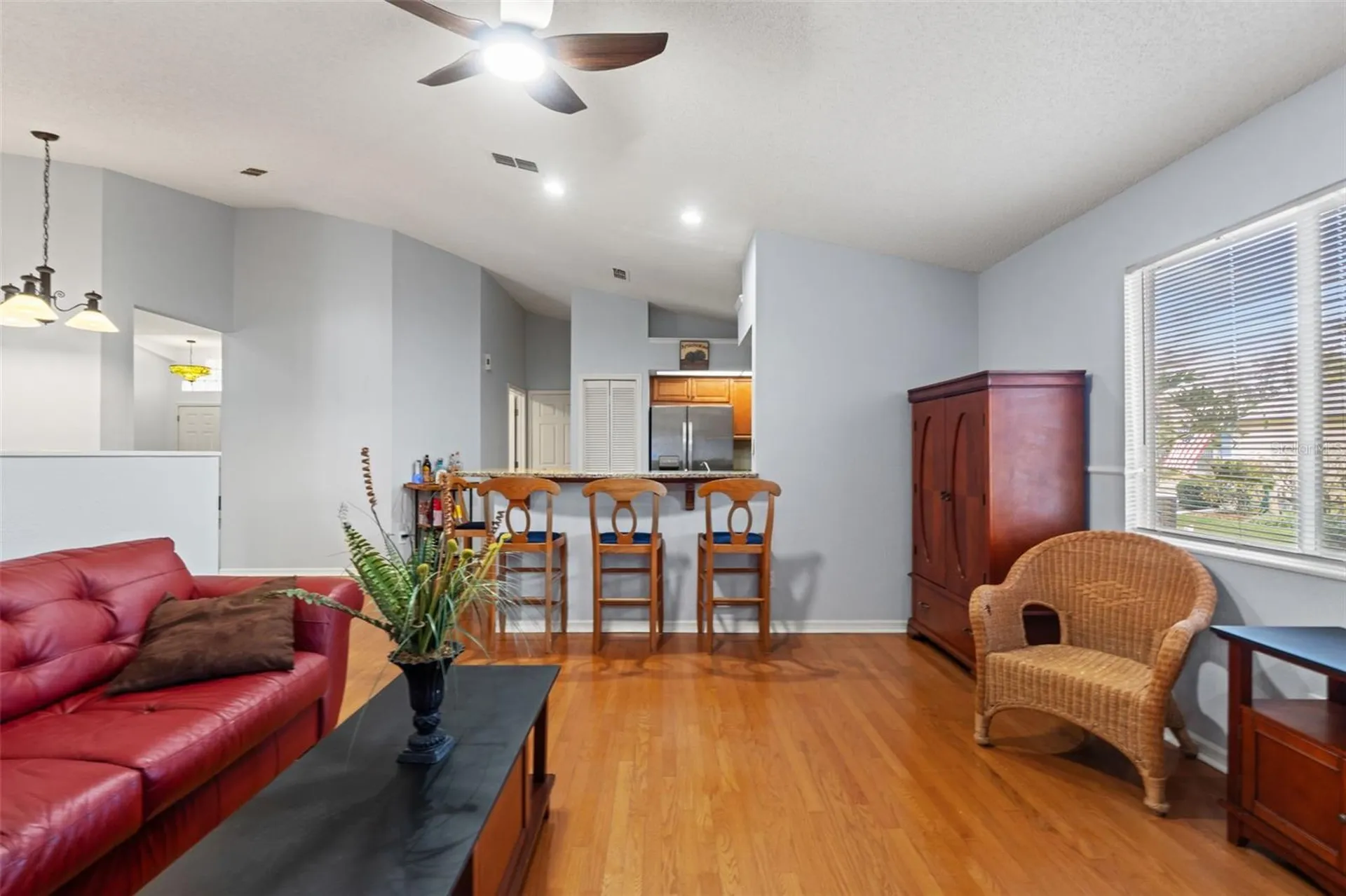 958 Ridgewood Terrace Tarpon Springs FL 34689