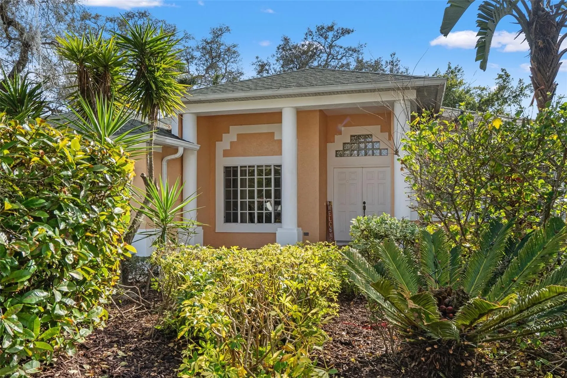 958 Ridgewood Terrace Tarpon Springs FL 34689