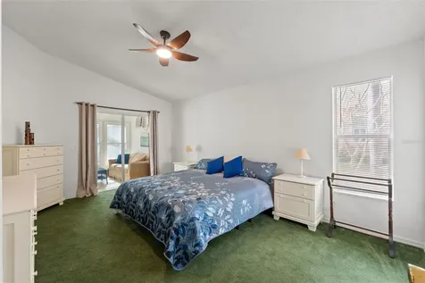 958 Ridgewood Terrace Tarpon Springs FL 34689