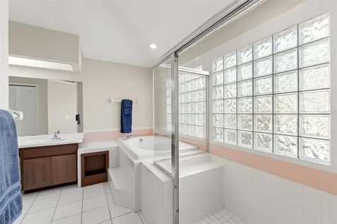 958 Ridgewood Terrace Tarpon Springs FL 34689