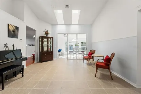 958 Ridgewood Terrace Tarpon Springs FL 34689