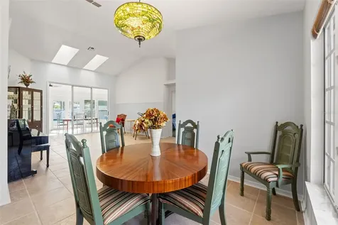 958 Ridgewood Terrace Tarpon Springs FL 34689