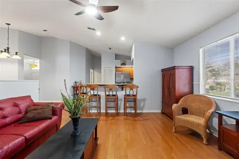 958 Ridgewood Terrace Tarpon Springs FL 34689