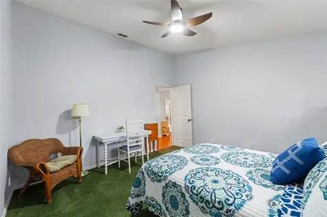 958 Ridgewood Terrace Tarpon Springs FL 34689