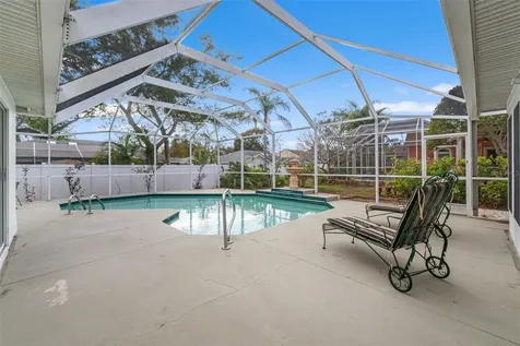 958 Ridgewood Terrace Tarpon Springs FL 34689