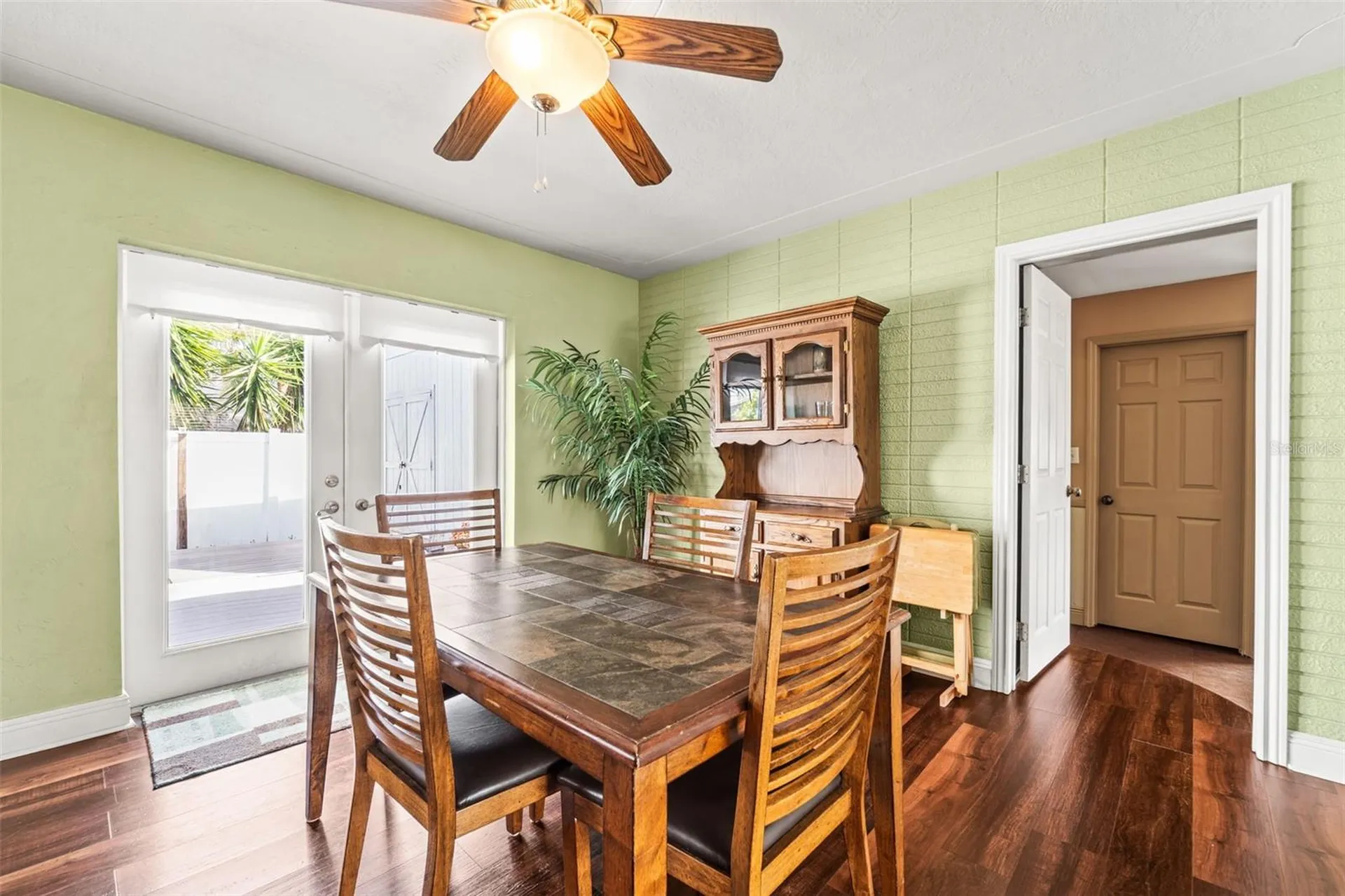 11532 84th Avenue Seminole FL 33772