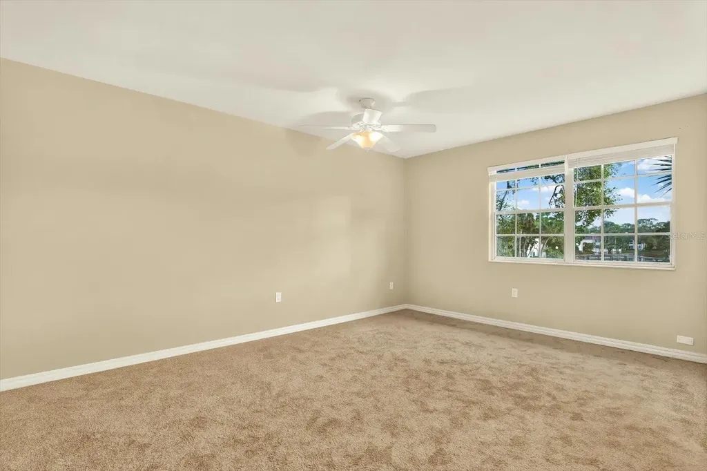 10330 Carrollwood Lane Tampa FL 33618