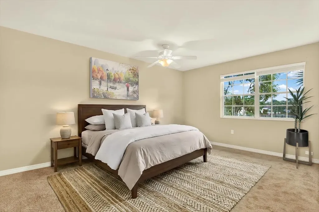 10330 Carrollwood Lane Tampa FL 33618