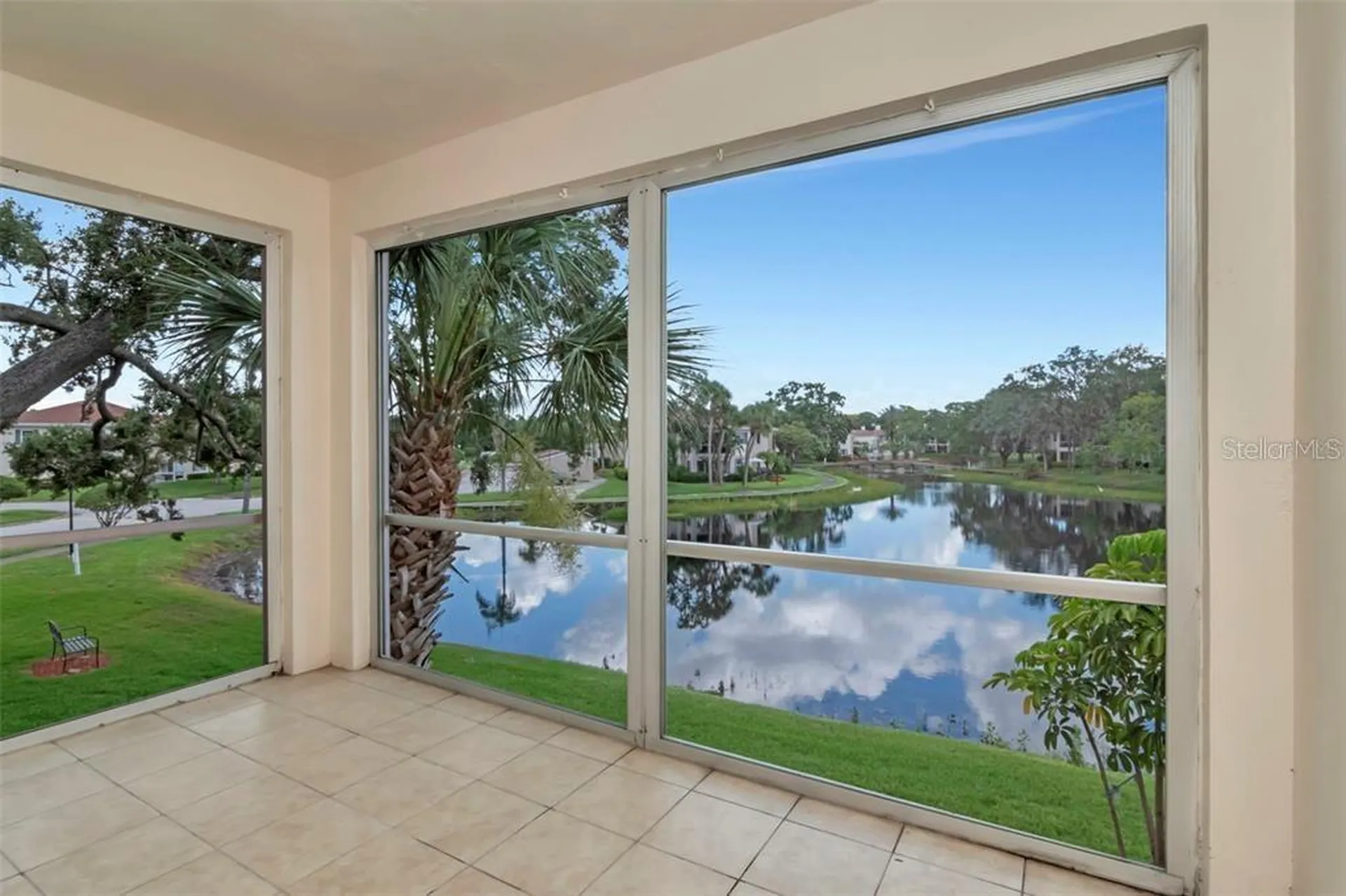 10330 Carrollwood Lane Tampa FL 33618