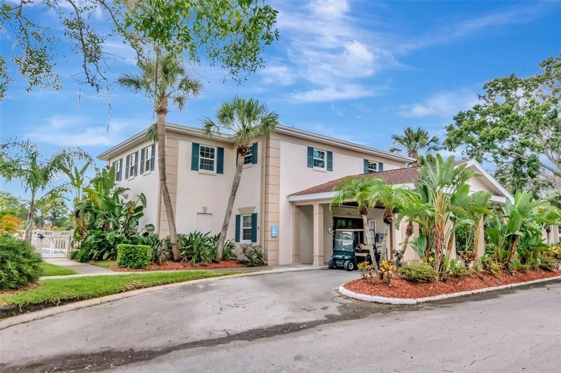 10330 Carrollwood Lane Tampa FL 33618