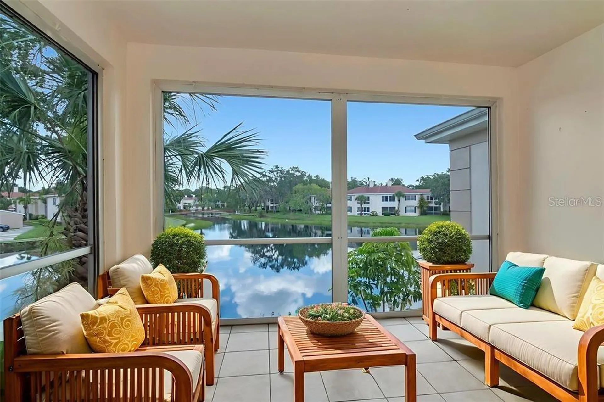 10330 Carrollwood Lane Tampa FL 33618