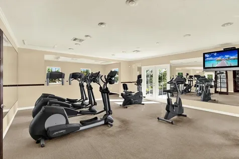 10330 Carrollwood Lane Tampa FL 33618
