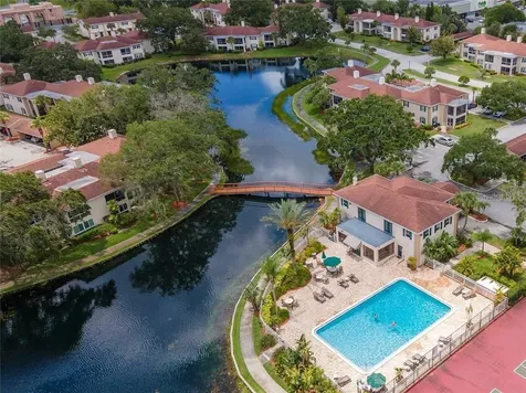 10330 Carrollwood Lane Tampa FL 33618