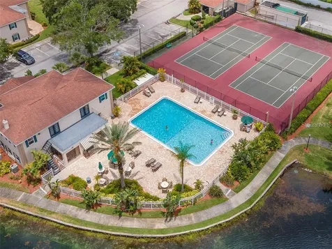 10330 Carrollwood Lane Tampa FL 33618
