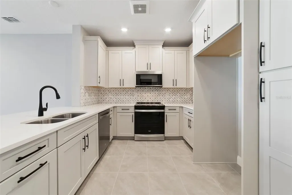 7557 Laureate Boulevard Orlando FL 32827