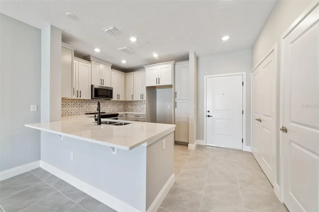7557 Laureate Boulevard Orlando FL 32827