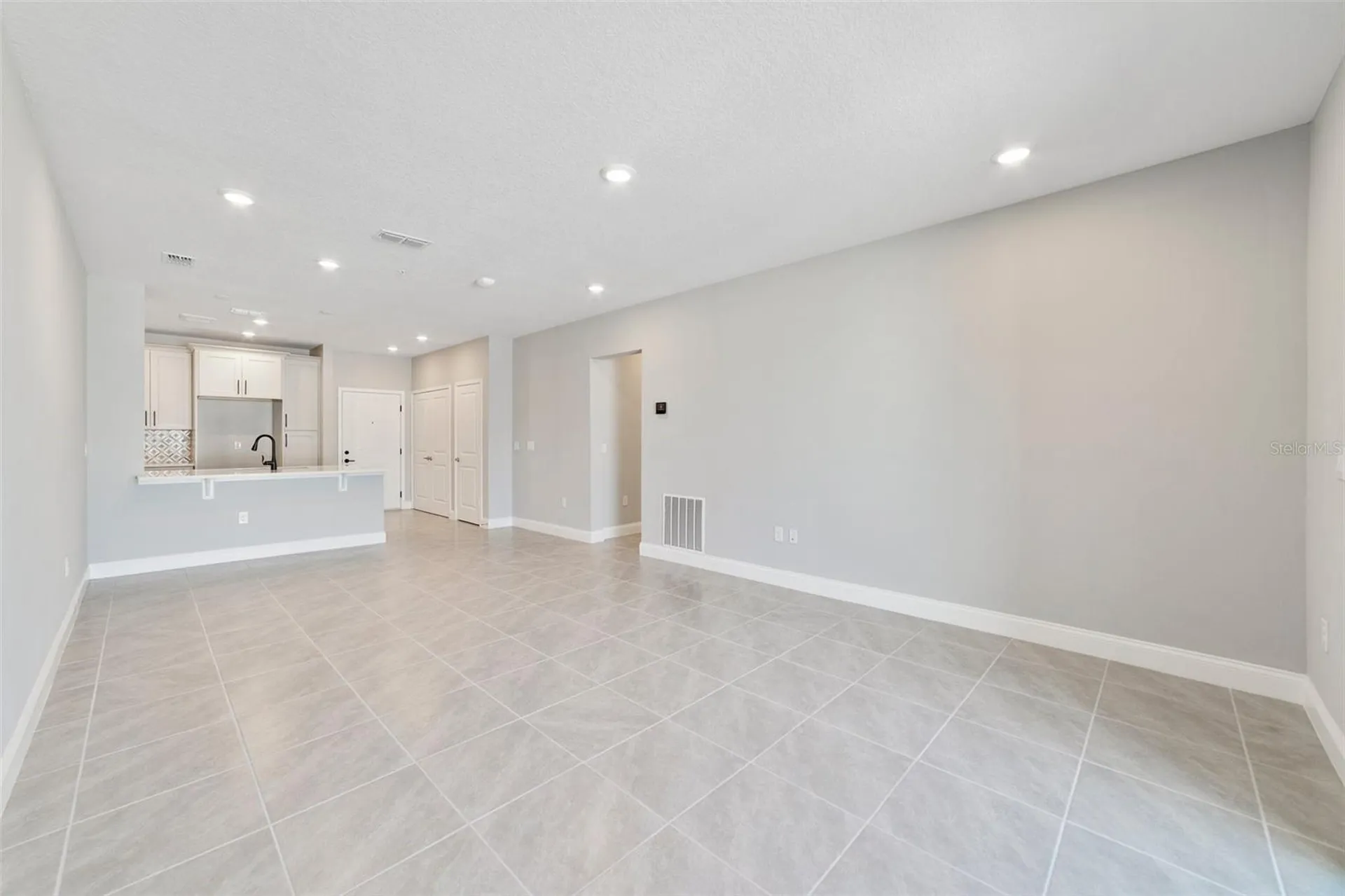 7557 Laureate Boulevard Orlando FL 32827