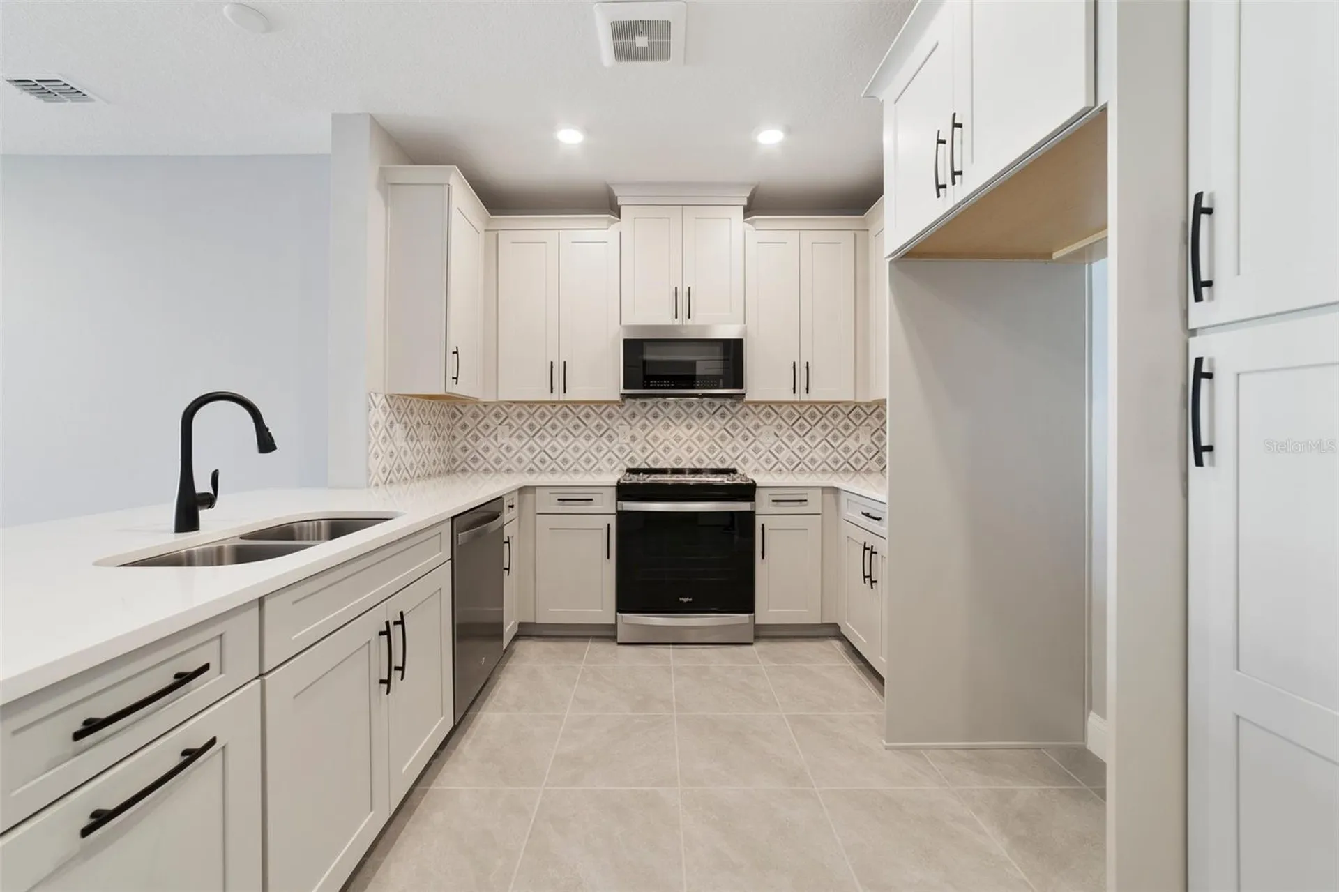7557 Laureate Boulevard Orlando FL 32827