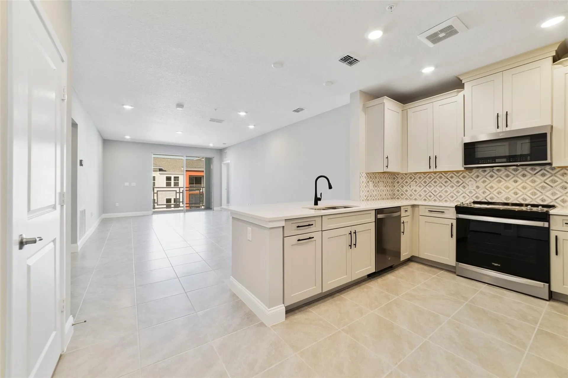 7557 Laureate Boulevard Orlando FL 32827