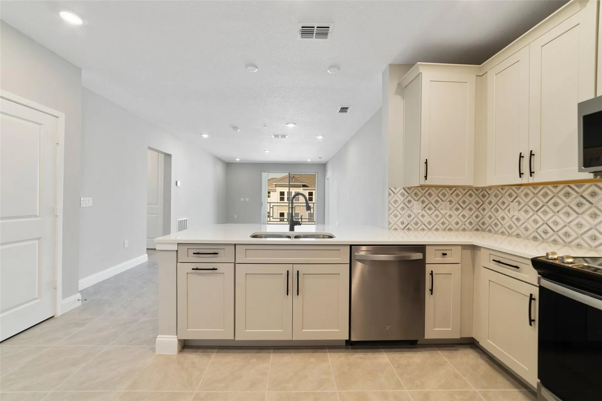 7557 Laureate Boulevard Orlando FL 32827